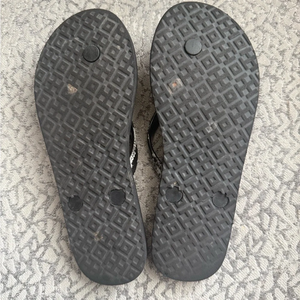 Tory Burch Roccia Thin Flip-Flops - Size 7